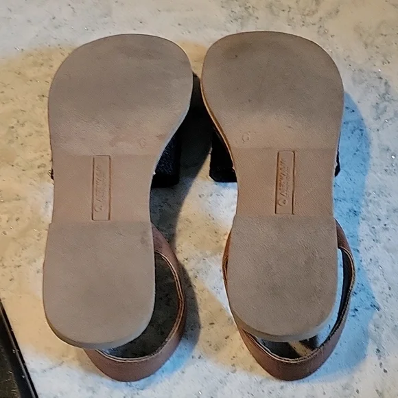 Airwalk Sandals Black Flats Crochet Super Cute! - Picture 3 of 11